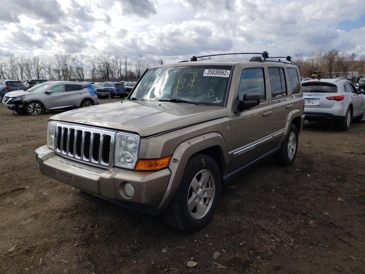Photo 2 from auction – 2006 JEEP COMMANDER with VIN 1J8HG58206C319934