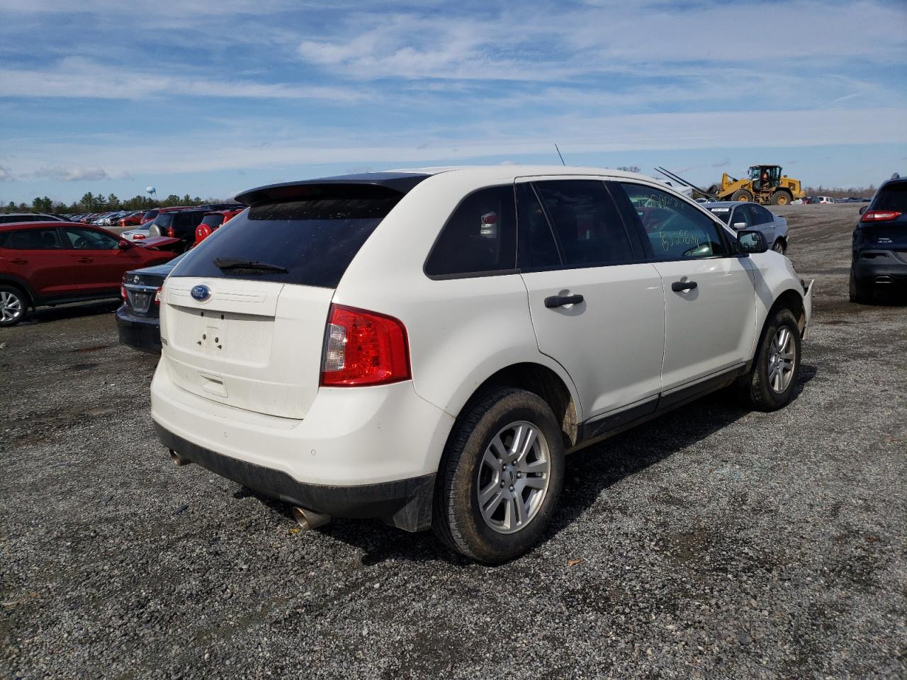 Photo 4 from auction – 2011 FORD EDGE SE with VIN 2FMDK3GC5BBB44752