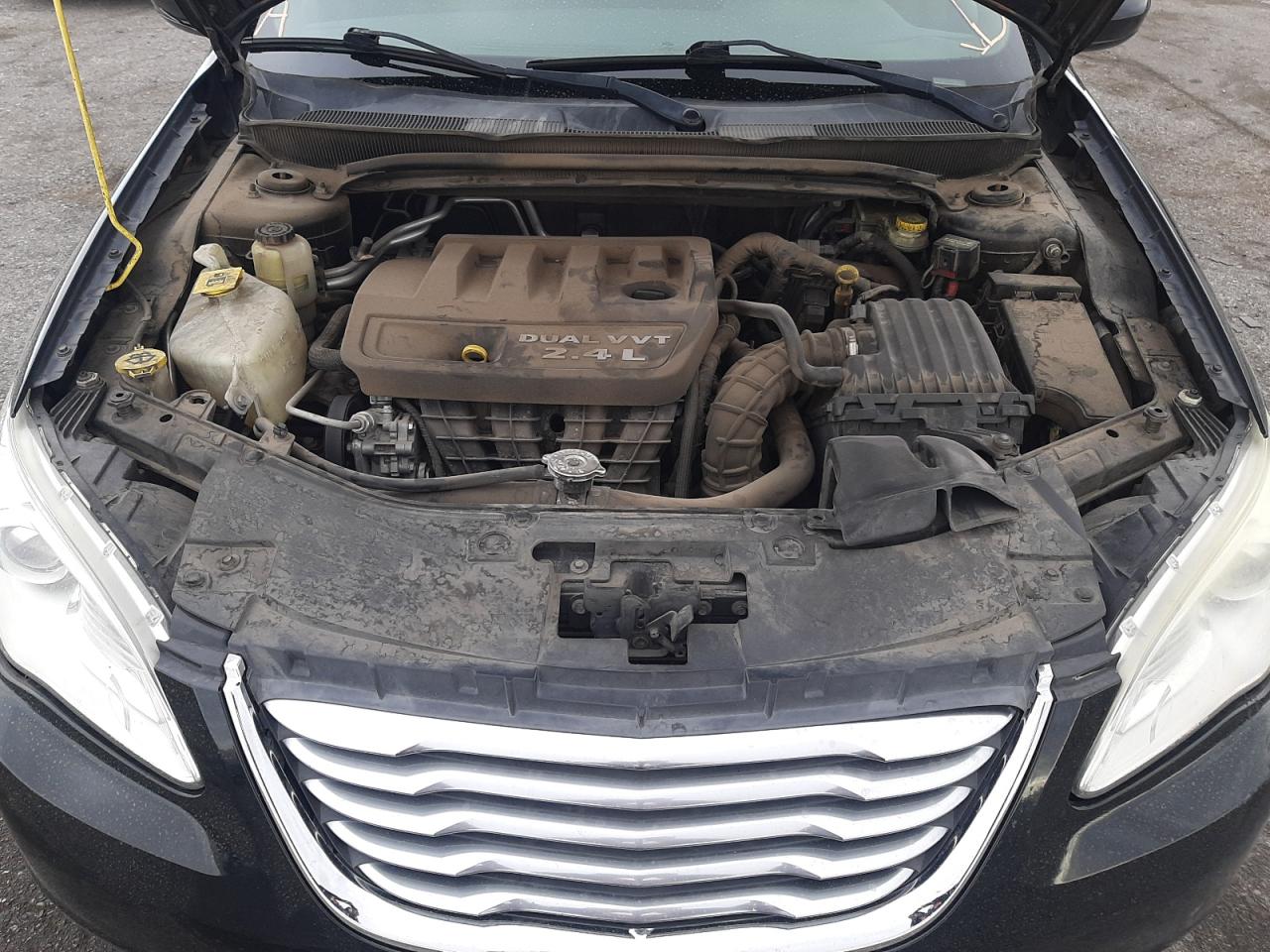 Photo 7 from auction – 2013 CHRYSLER 200 LX with VIN 1C3CCBAB1DN686711