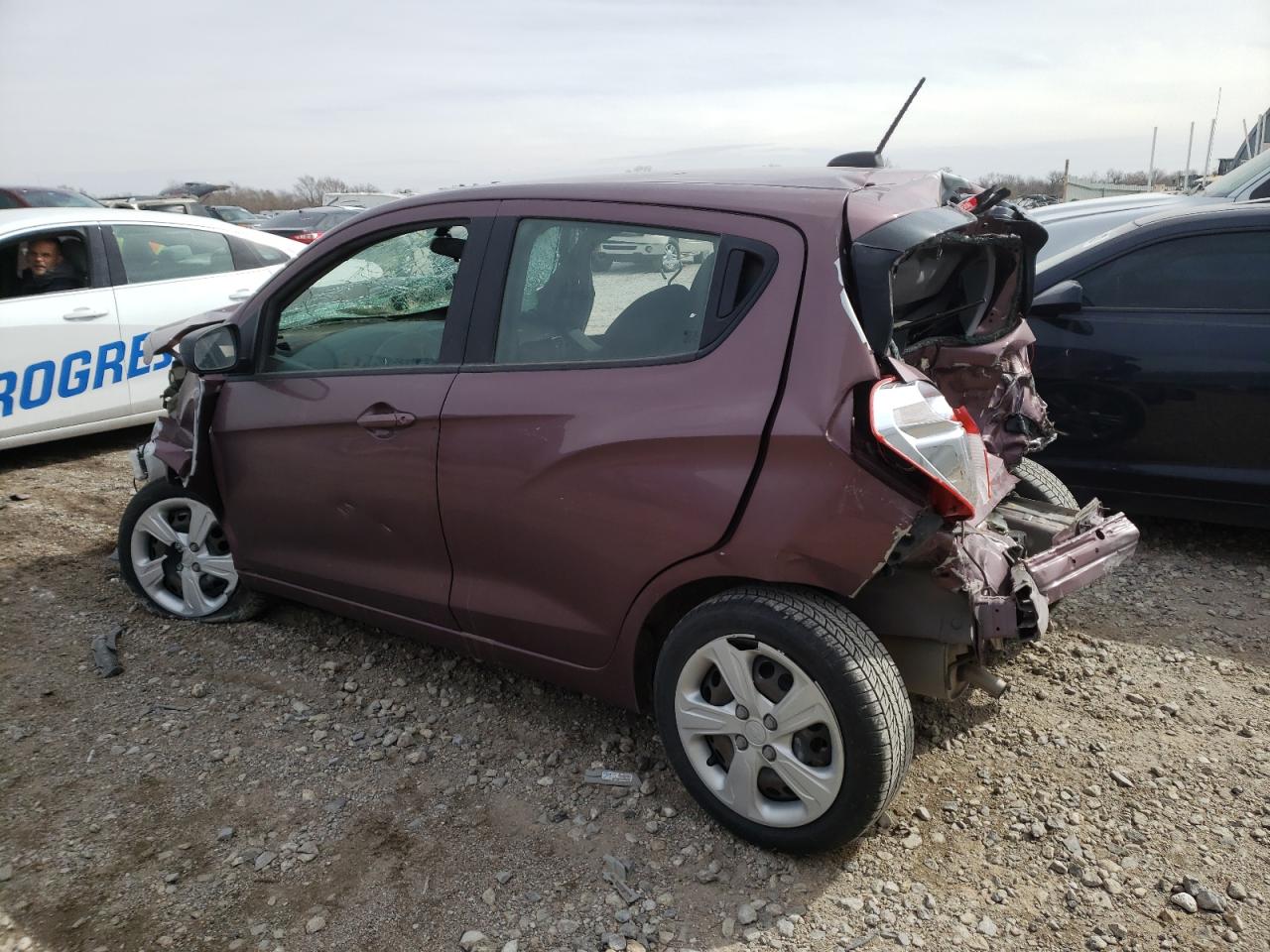 Photo 3 from auction – 2019 CHEVROLET SPARK LS with VIN KL8CB6SAXKC735952