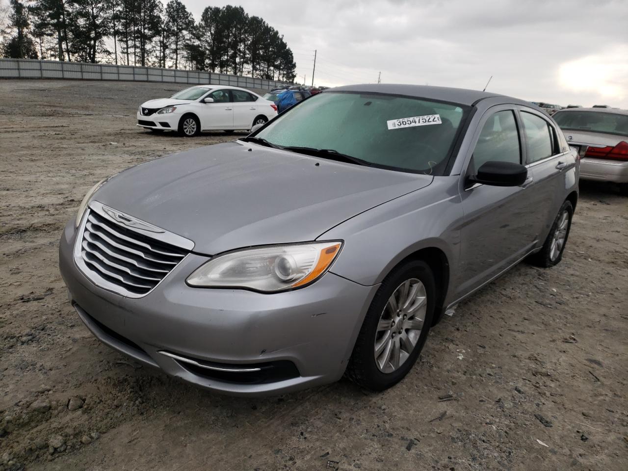 Photo 2 from auction – 2013 CHRYSLER 200 TOURIN with VIN 1C3CCBBB1DN695956