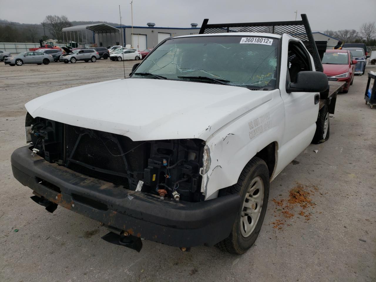 Photo 2 from auction – 2005 CHEVROLET SILVERADO with VIN 1GCEC14X45Z236549