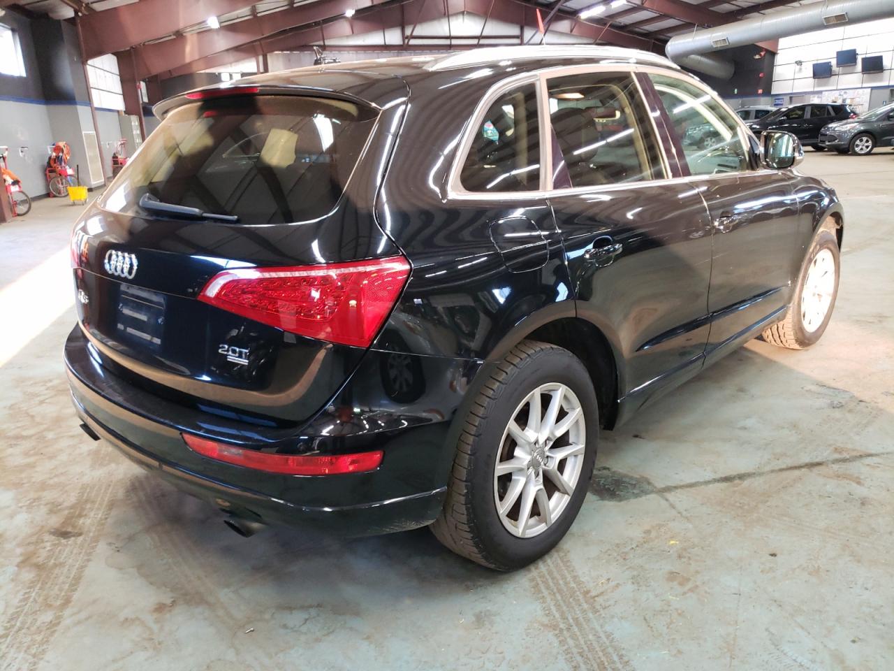 Photo 4 from auction – 2012 AUDI Q5 PREMIUM with VIN WA1LFAFP1CA096820