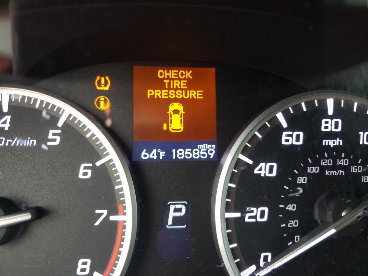 Photo 8 from auction – 2015 ACURA RDX TECHNO with VIN 5J8TB3H55FL016356