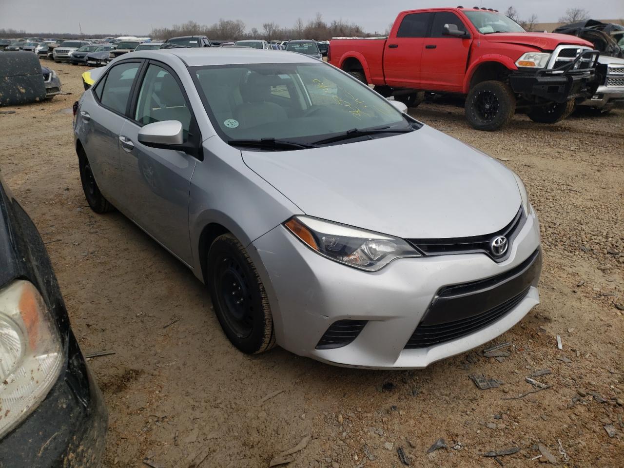 TOYOTA COROLLA L 2016 مع رقم تعريف المركبة 2T1BURHEXGC549979 - صورة من المزاد