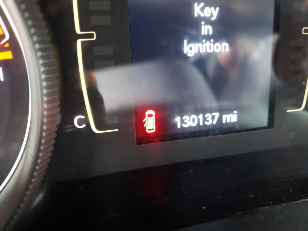 Photo 8 from auction – 2019 JEEP CHEROKEE L with VIN 1C4PJLCB1KD290352