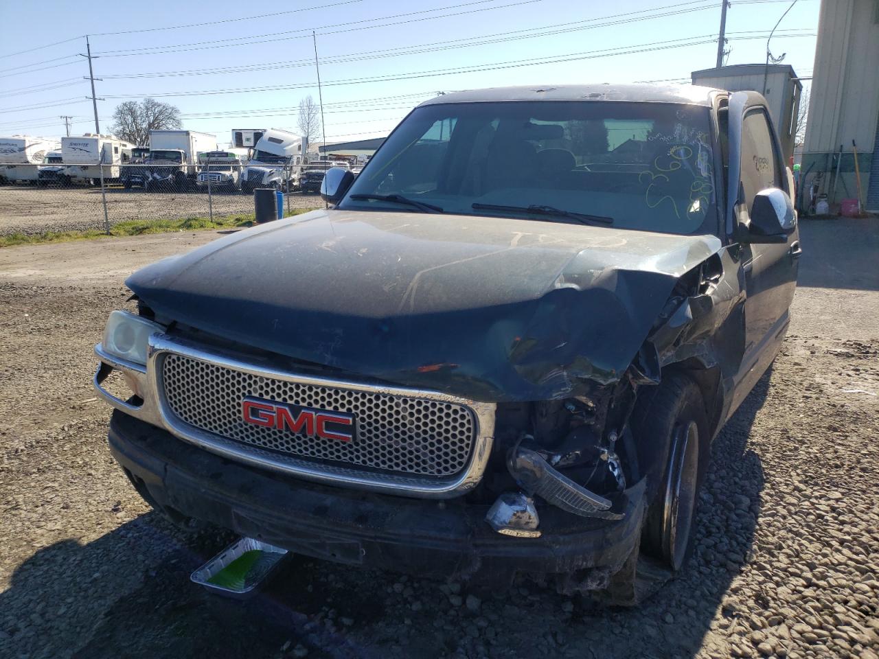 Photo 10 from auction – 2000 CHEVROLET SILVERADO with VIN 2GCEK19T0Y1341577