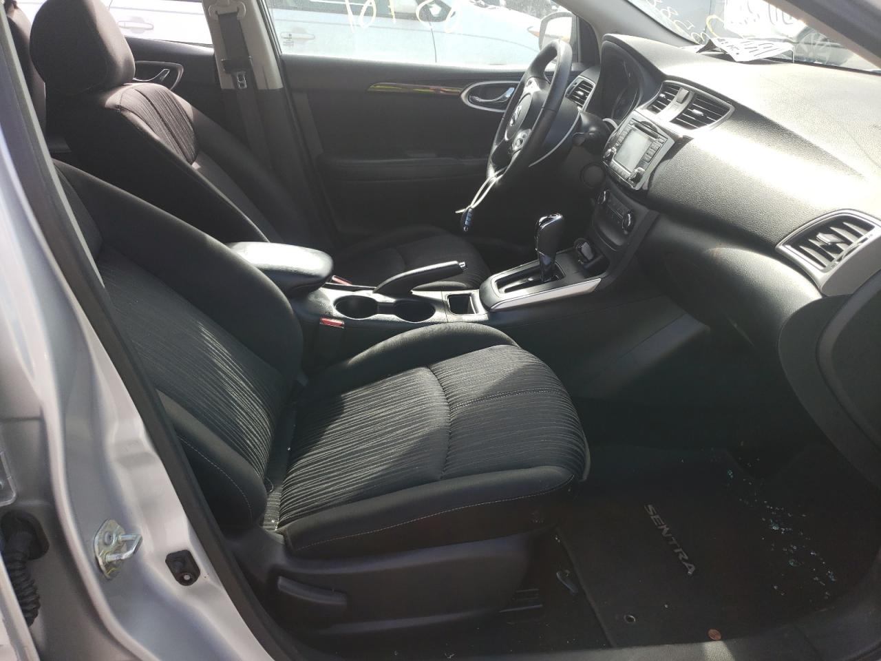 Photo 5 from auction – 2017 NISSAN SENTRA S with VIN 3N1AB7AP7HY374435