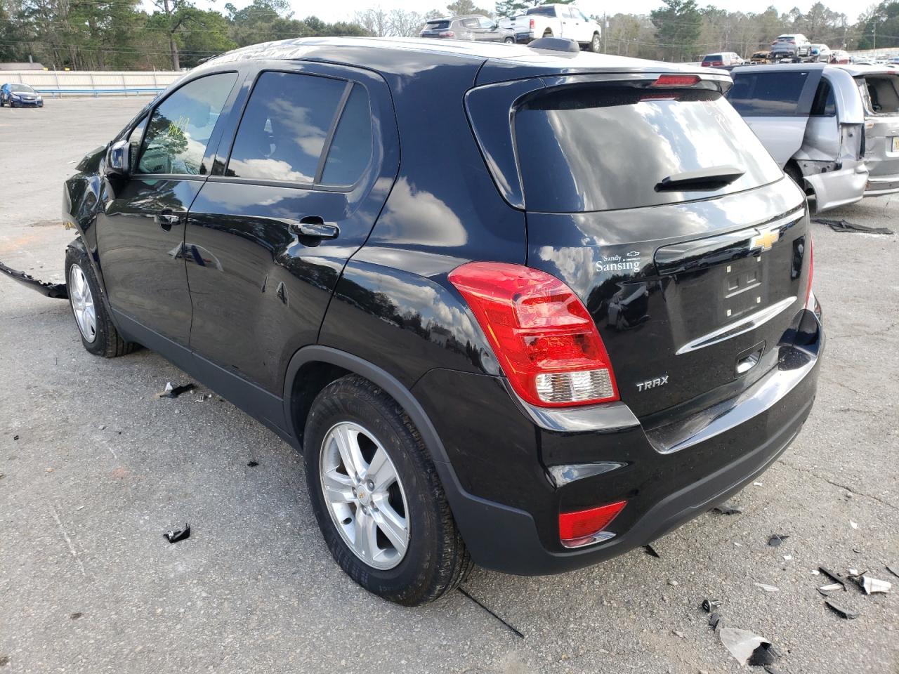 Photo 3 from auction – 2020 CHEVROLET TRAX LS with VIN KL7CJKSBXLB085715