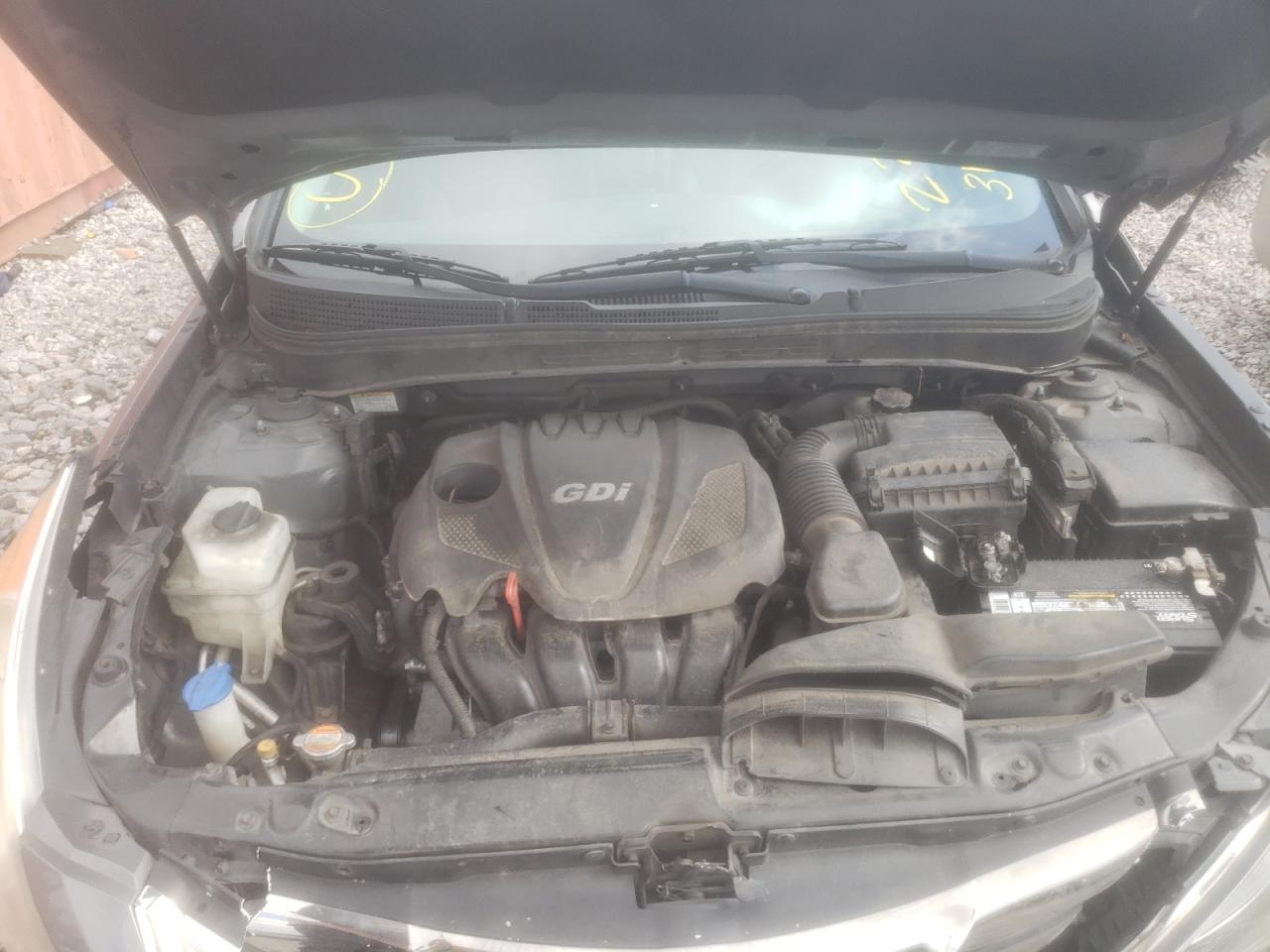Photo 7 from auction – 2011 HYUNDAI SONATA SE with VIN 5NPEC4AC0BH128063