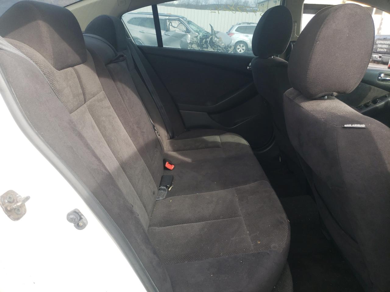 Photo 6 from auction – 2009 NISSAN ALTIMA with VIN 1N4AL21E59C194057