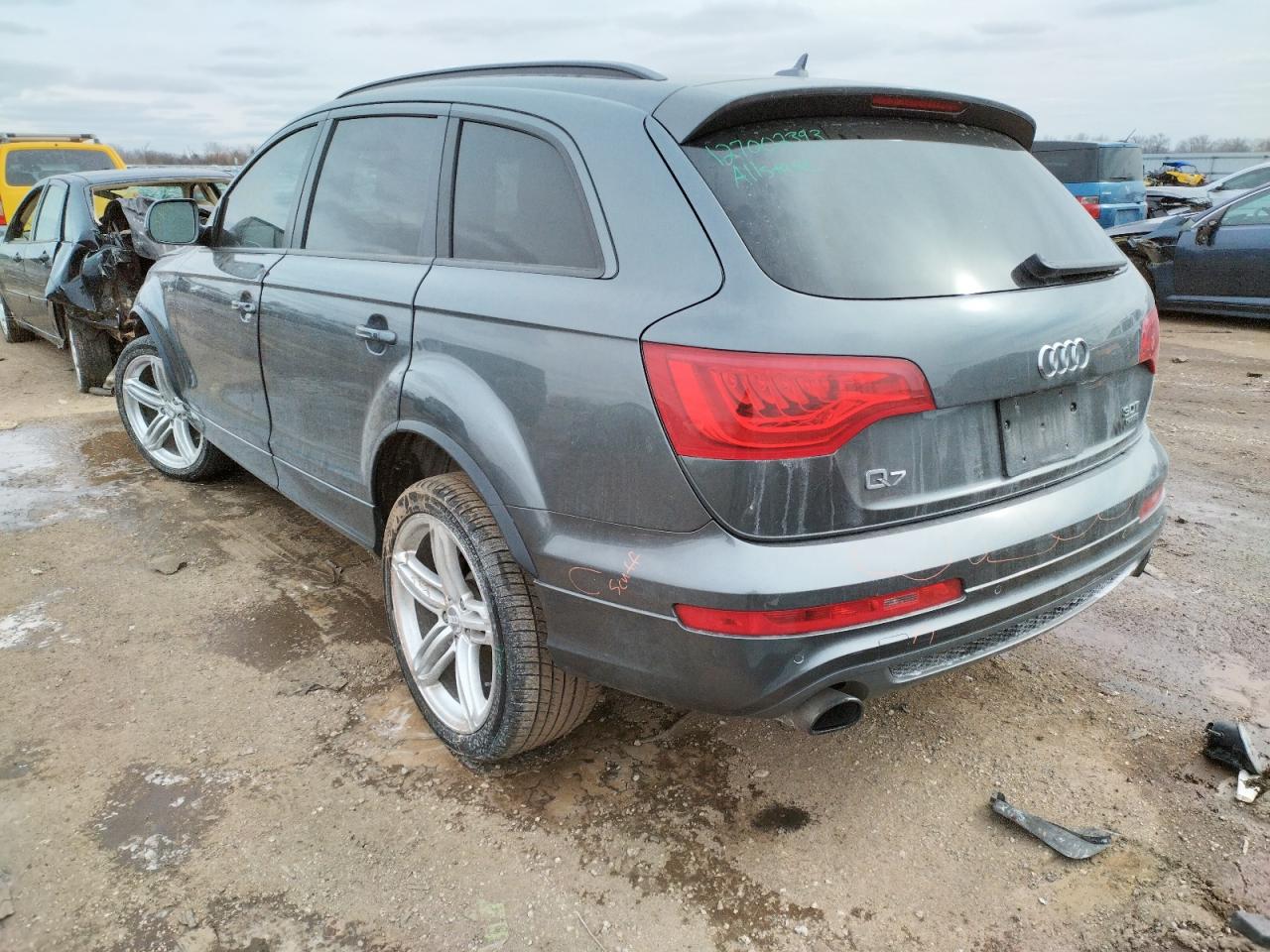 Photo 3 from auction – 2014 AUDI Q7 PRESTIG with VIN WA1DGAFE4ED018792