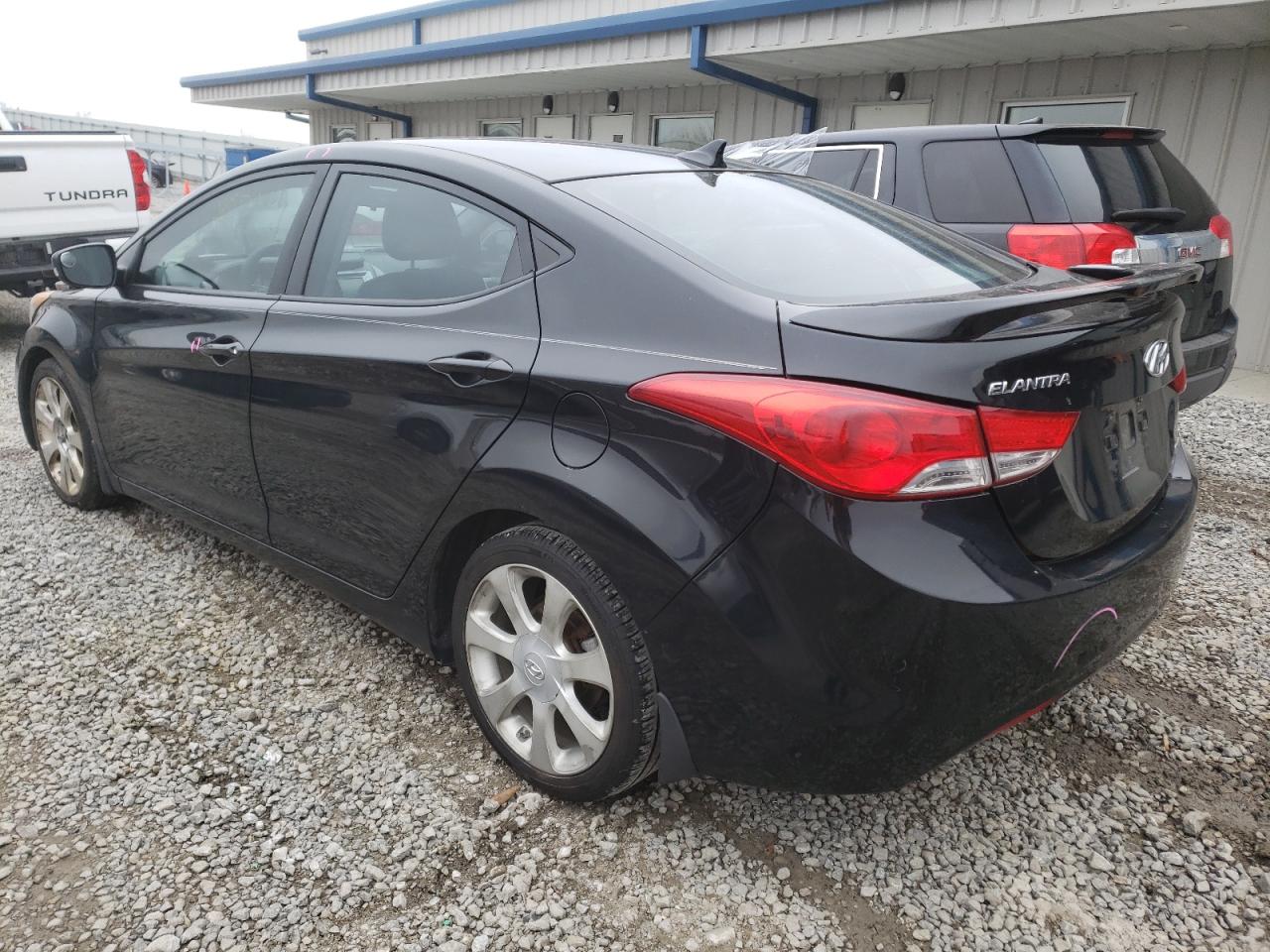 Photo 3 from auction – 2012 HYUNDAI ELANTRA GL with VIN 5NPDH4AE0CH104460