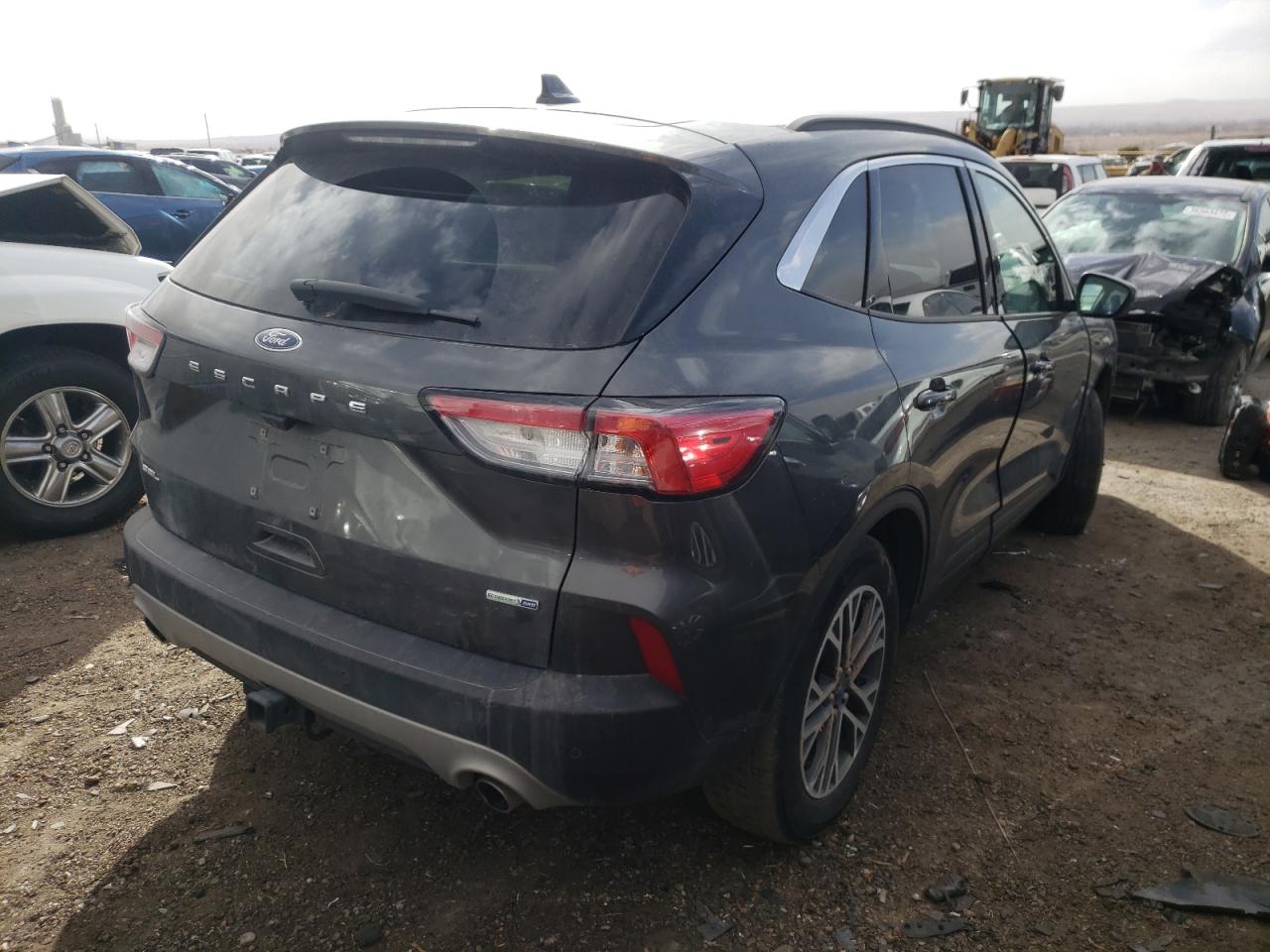 Photo 4 from auction – 2020 FORD ESCAPE SEL with VIN 1FMCU9H99LUA80237