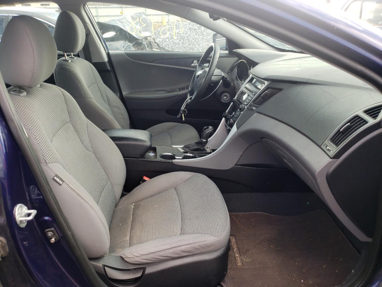 Photo 5 from auction – 2012 HYUNDAI SONATA GLS with VIN 5NPEB4AC8CH318617