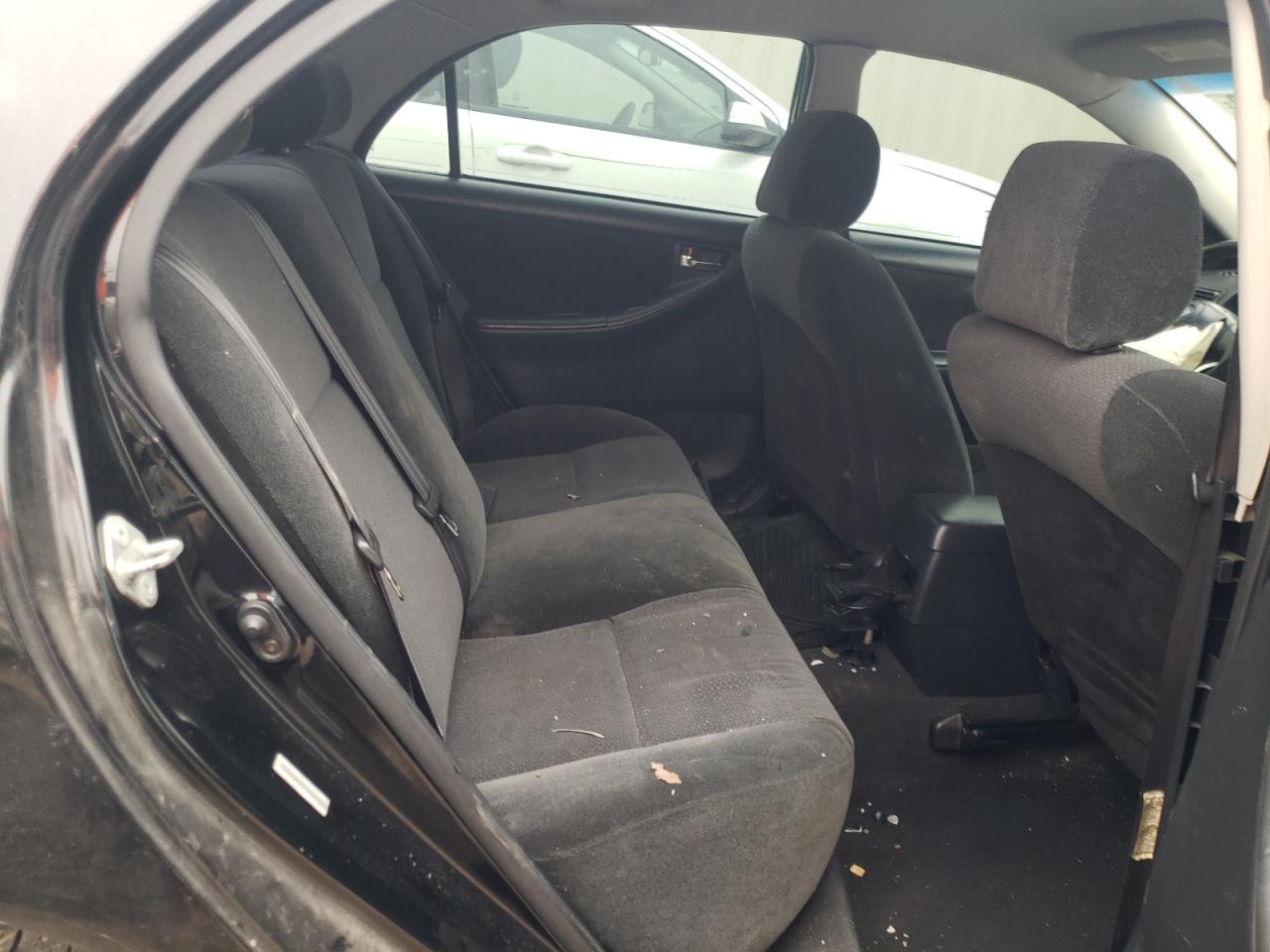 Photo 6 from auction – 2004 TOYOTA COROLLA CE with VIN 1NXBR32E44Z258203