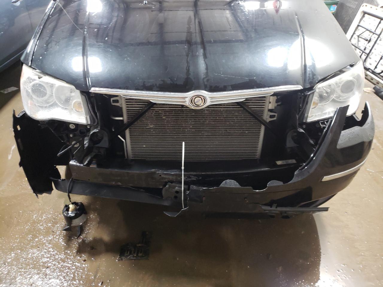Photo 9 from auction – 2010 CHRYSLER TOWN & COU with VIN 2A4RR7DX5AR321840