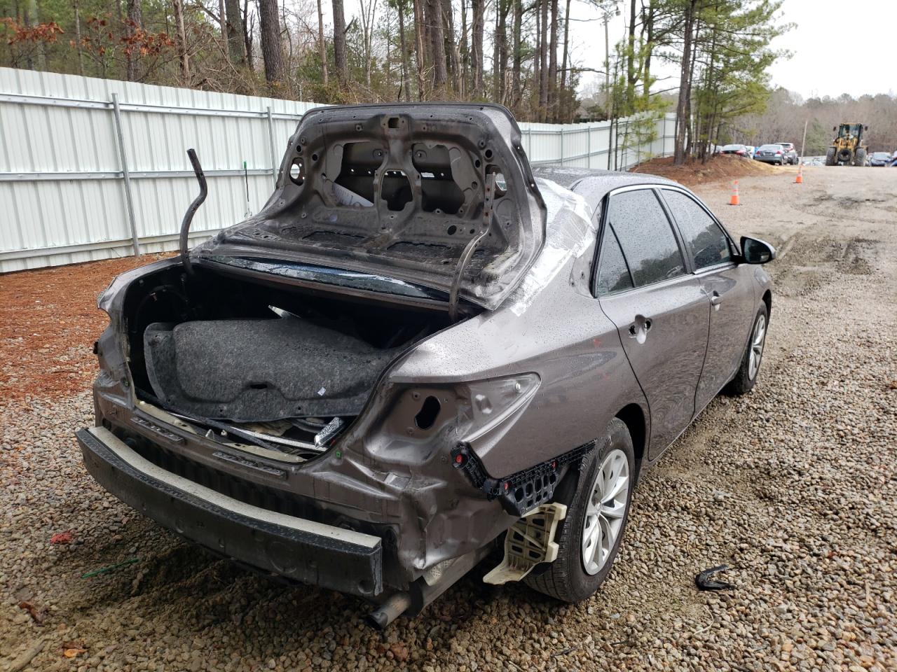 Photo 4 from auction – 2016 TOYOTA CAMRY LE with VIN 4T4BF1FK3GR555230