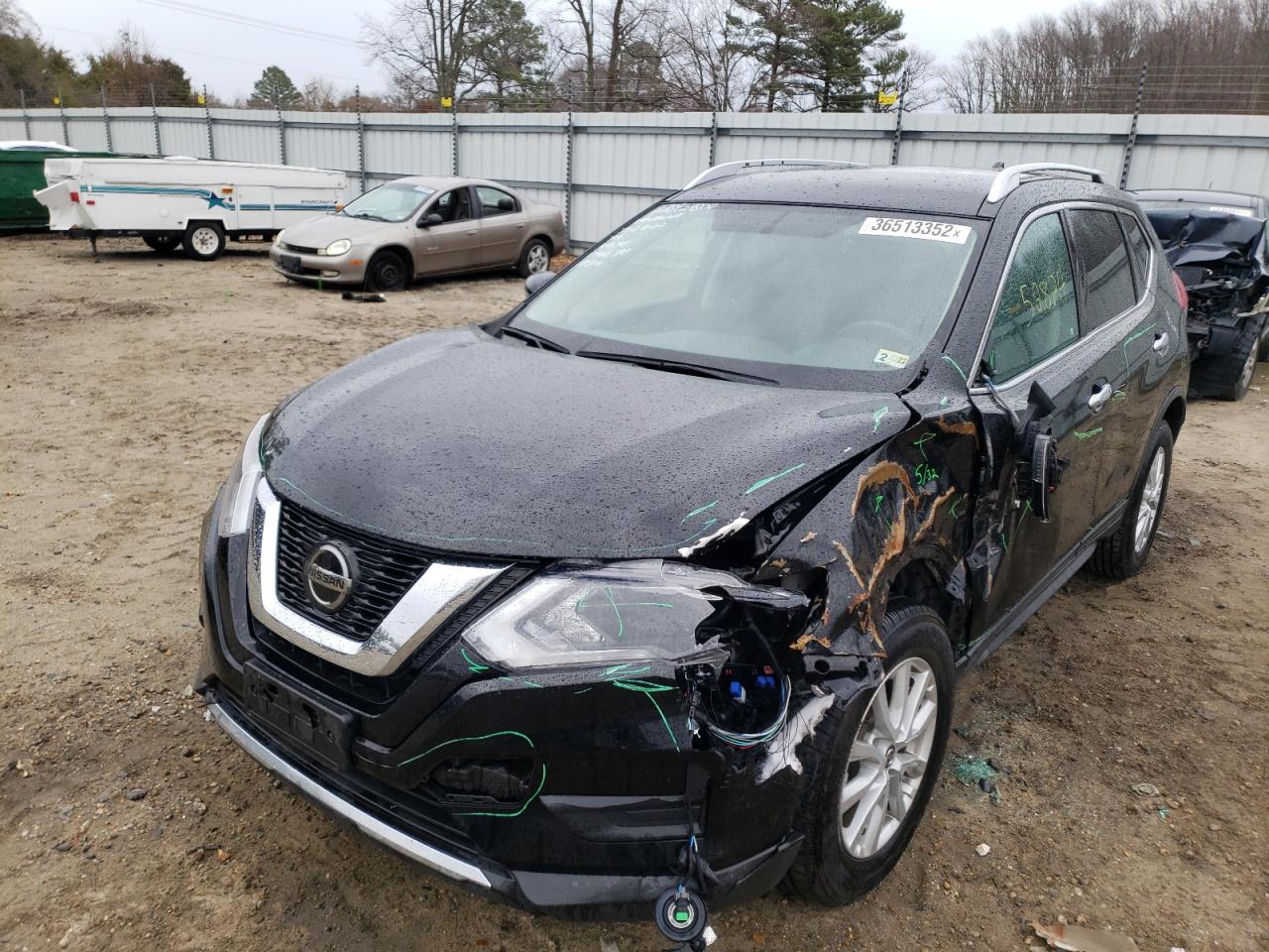 Photo 2 from auction – 2018 NISSAN ROGUE S with VIN KNMAT2MV7JP548132