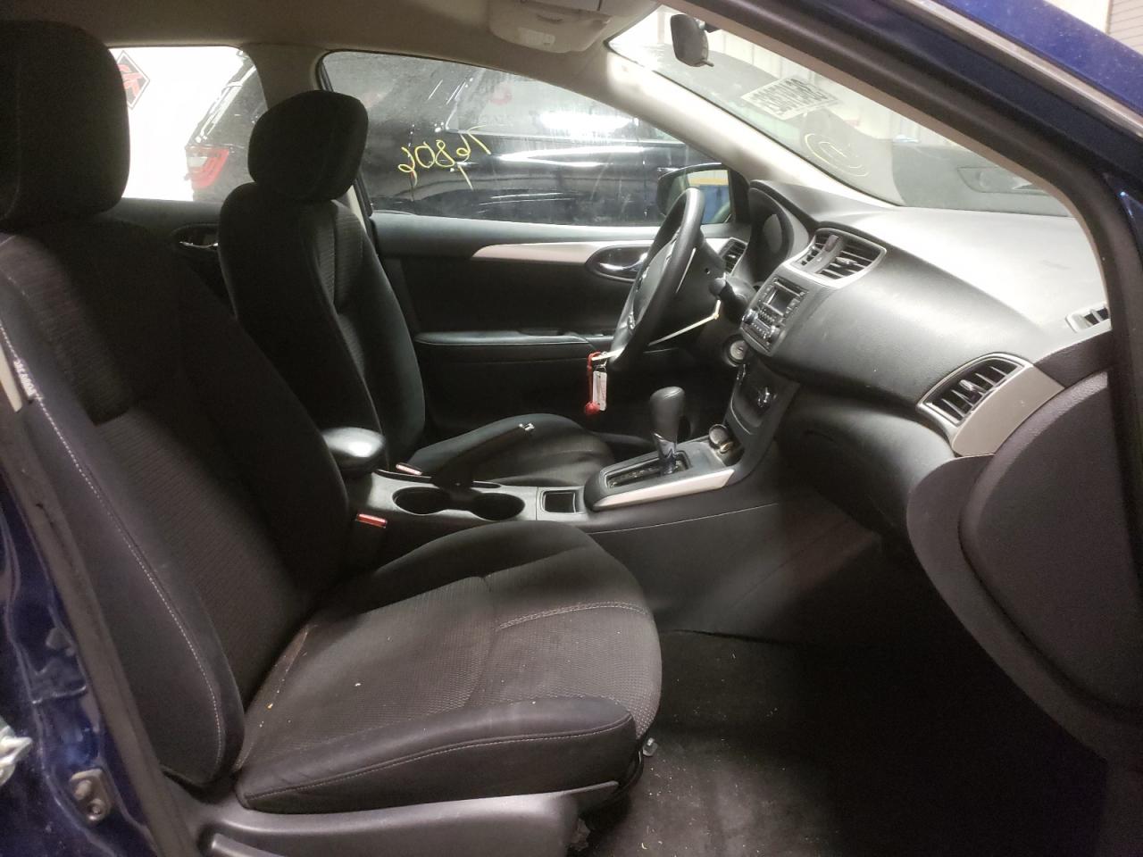 Photo 5 from auction – 2017 NISSAN SENTRA with VIN 3N1AB7AP3HY347880