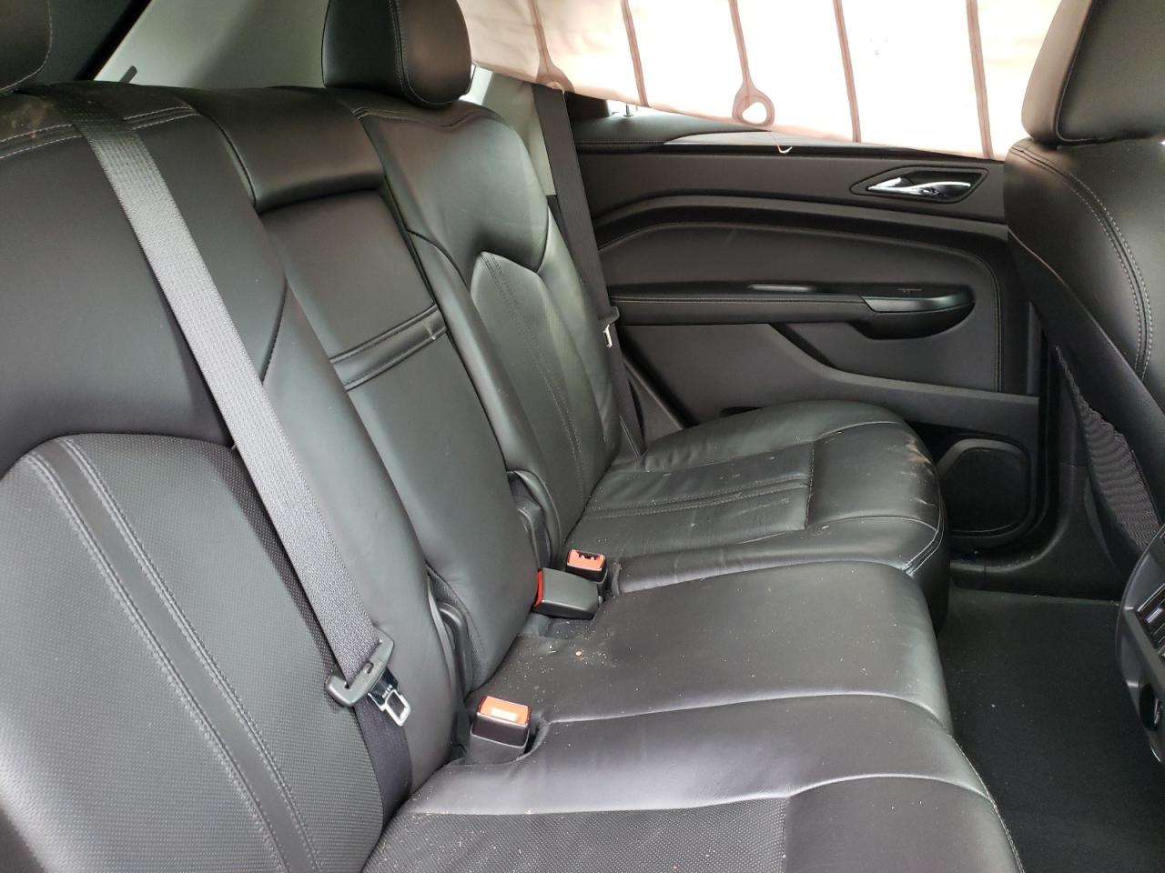 Photo 6 from auction – 2016 CADILLAC SRX PERFOR with VIN 3GYFNCE30GS567726