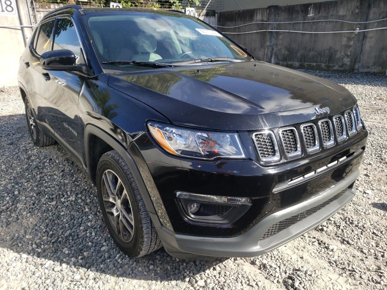 JEEP COMPASS LA 2018 with VIN 3C4NJCBB3JT494443 - Photo from auction