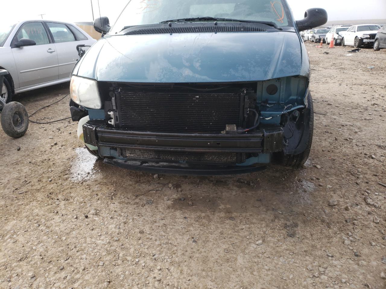 Photo 9 from auction – 2002 DODGE CARAVAN SE with VIN 1B4GP25352B667482
