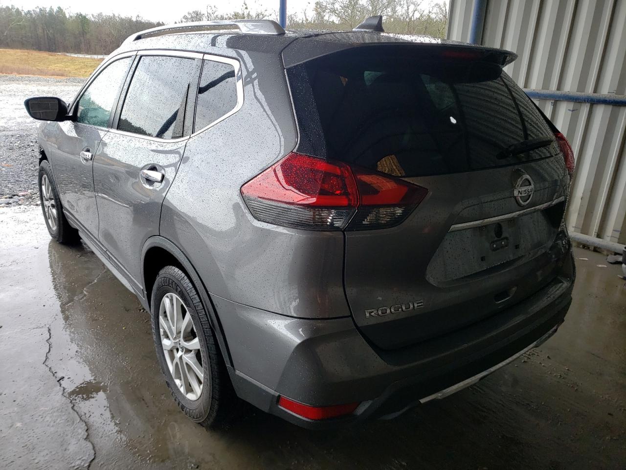 Photo 3 from auction – 2018 NISSAN ROGUE S with VIN KNMAT2MT8JP517342