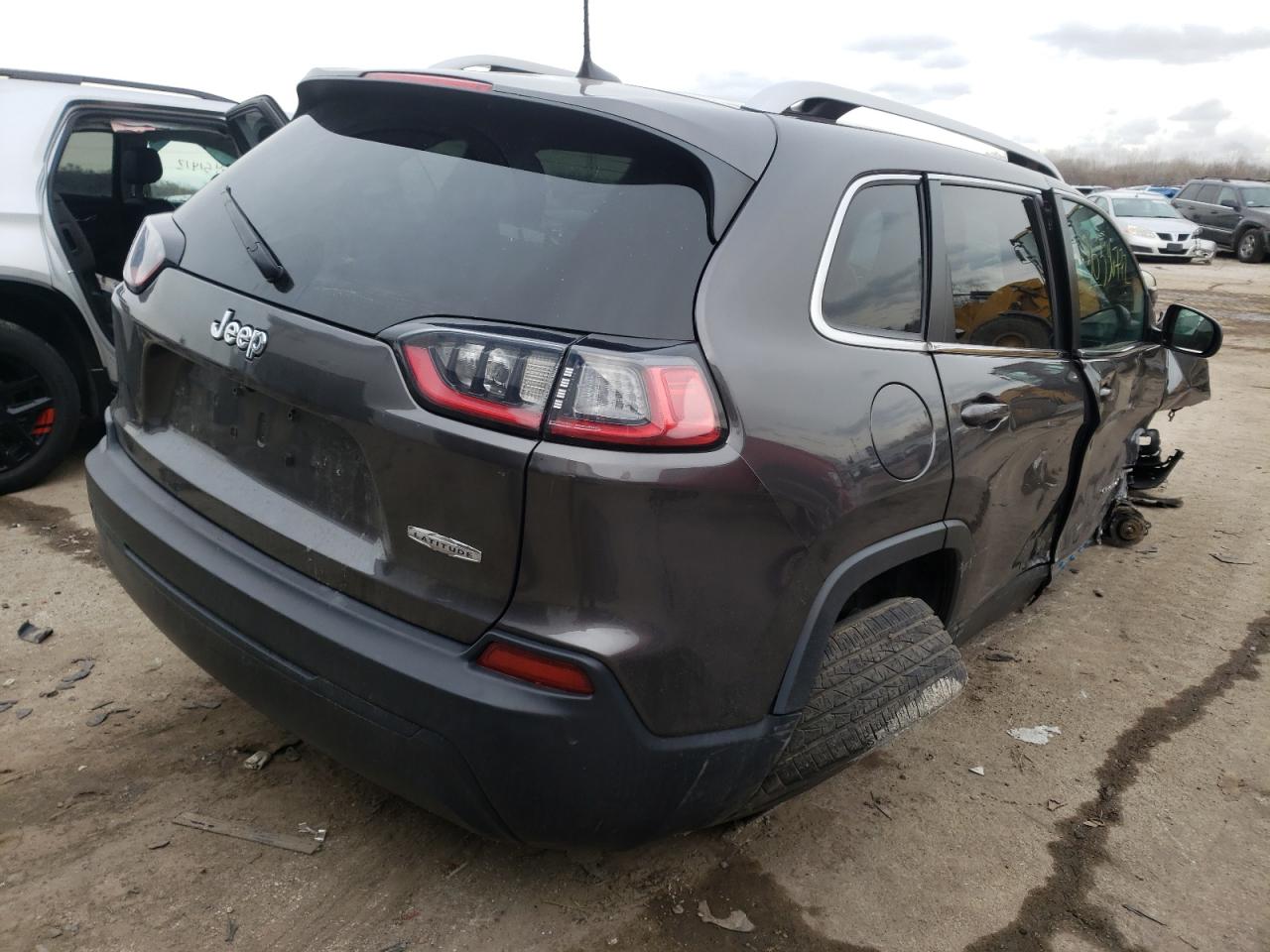 Photo 4 from auction – 2019 JEEP CHEROKEE L with VIN 1C4PJLLB0KD269394