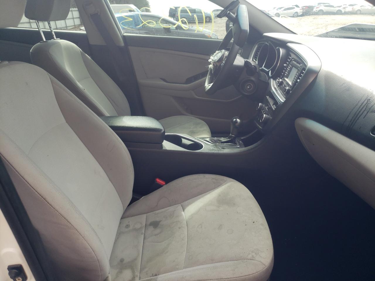 Photo 5 from auction – 2014 KIA OPTIMA LX with VIN KNAGM4A78E5489390