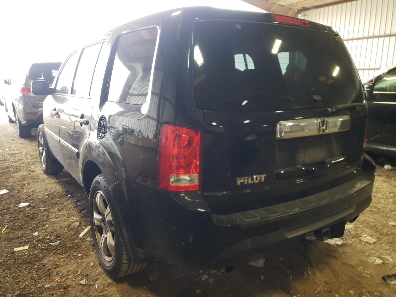Photo 3 from auction – 2013 HONDA PILOT EXL with VIN 5FNYF3H55DB004801