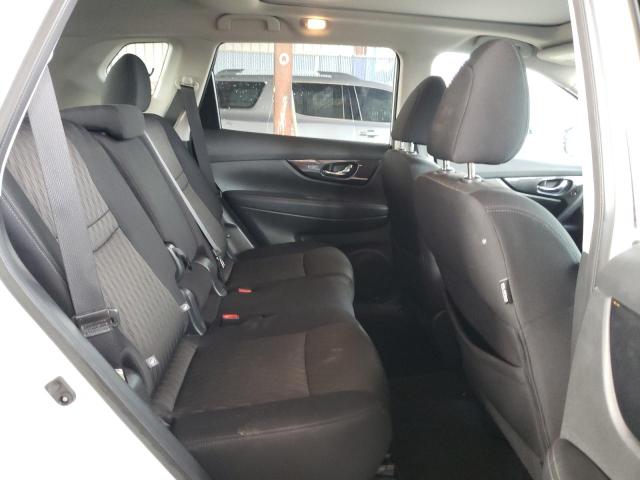 Photo 6 from auction – 2017 NISSAN ROGUE S with VIN 5N1AT2MT5HC769613
