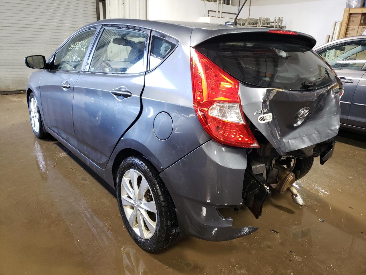 Photo 3 from auction – 2012 HYUNDAI ACCENT with VIN KMHCU5AE6CU017337