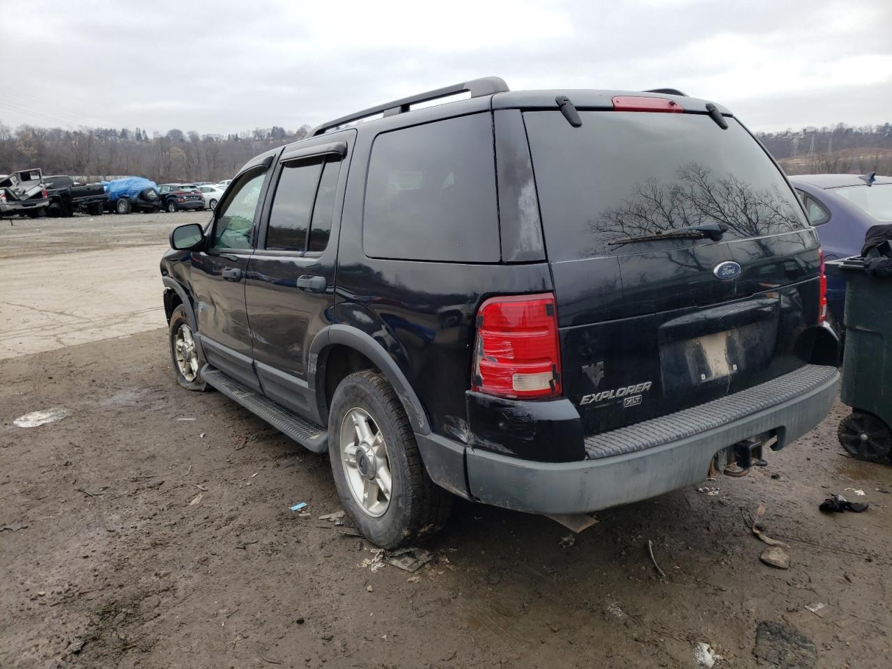 Photo 3 from auction – 2003 FORD EXPLORER X with VIN 1FMZU73K43UB60876