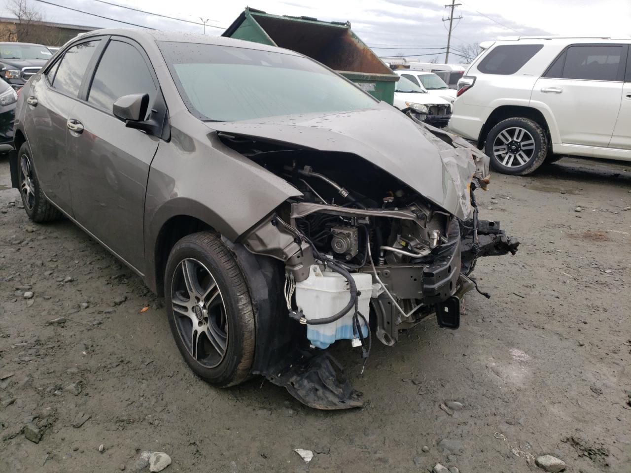 TOYOTA COROLLA L 2019 with VIN 2T1BURHE9KC153972 - Photo from auction