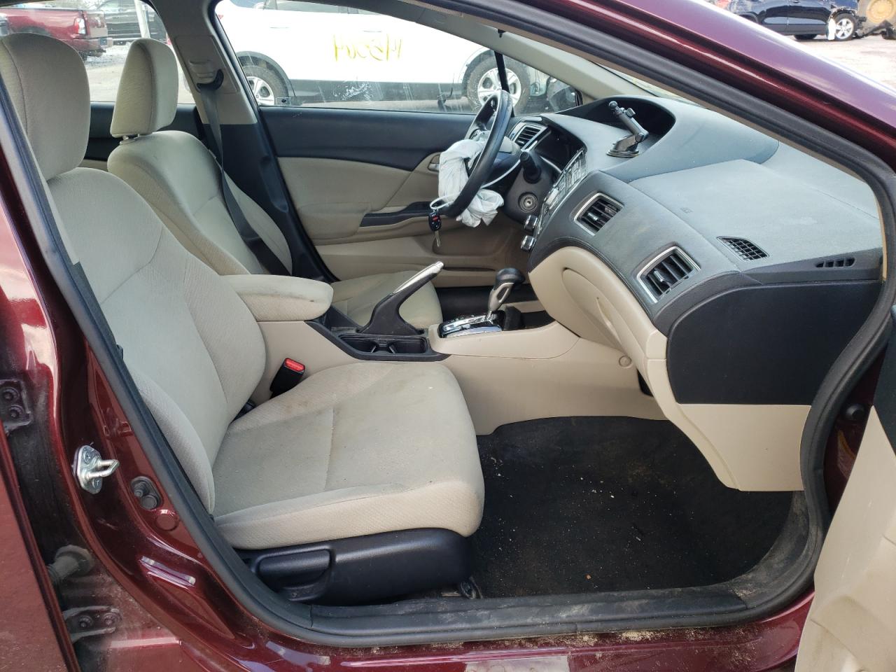 Photo 5 from auction – 2013 HONDA CIVIC LX with VIN 19XFB2F57DE091882