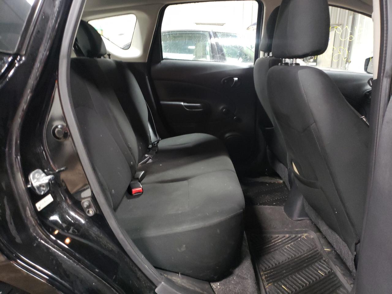 Photo 6 from auction – 2015 NISSAN VERSA NOTE with VIN 3N1CE2CP9FL358120
