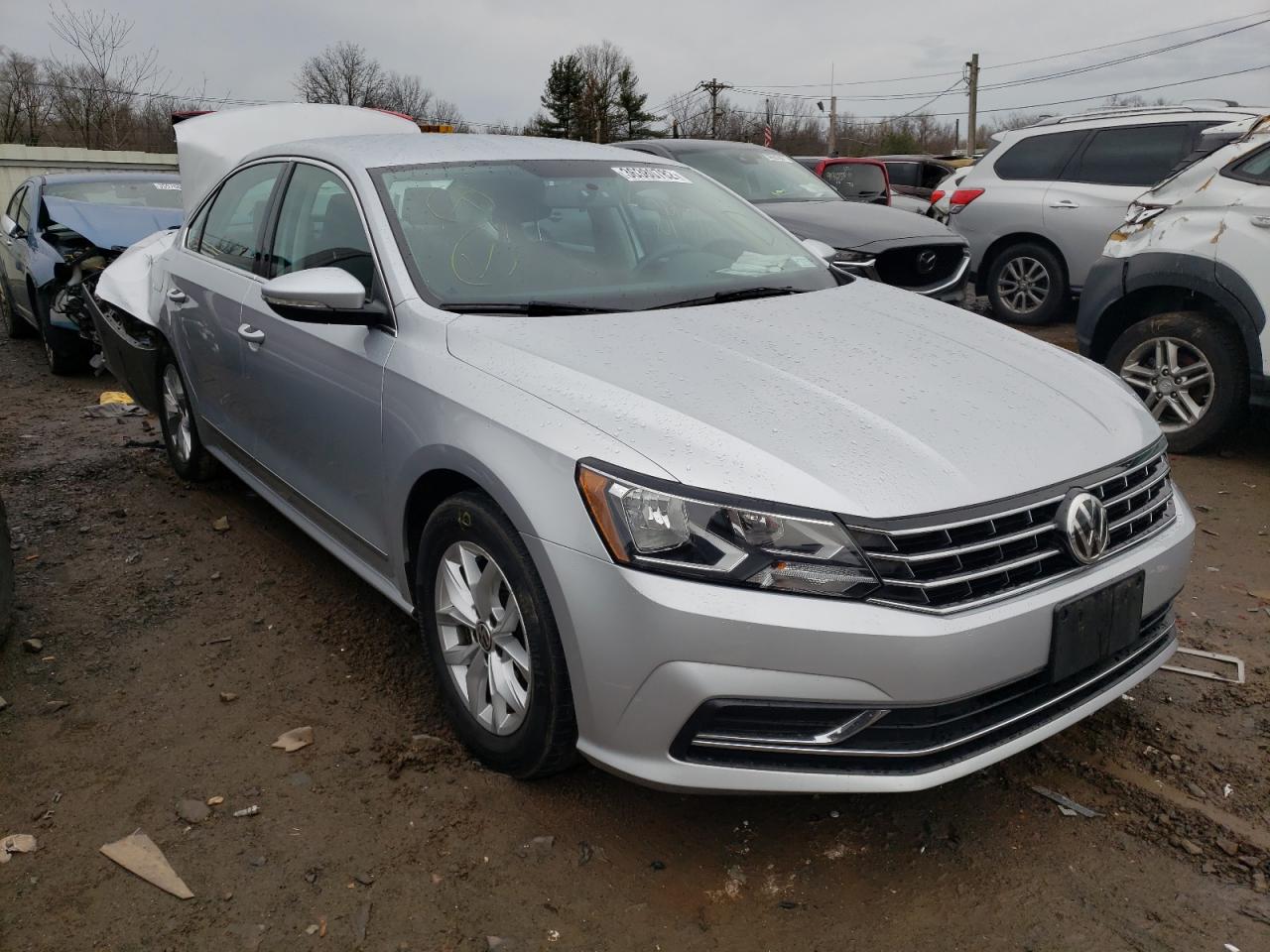 Photo 1 from auction – 2017 VOLKSWAGEN PASSAT S with VIN 1VWAT7A33HC078907
