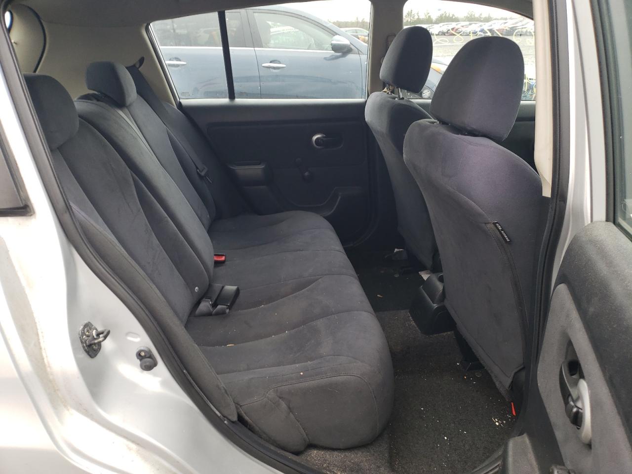Photo 6 from auction – 2009 NISSAN VERSA S with VIN 3N1BC13E39L496931