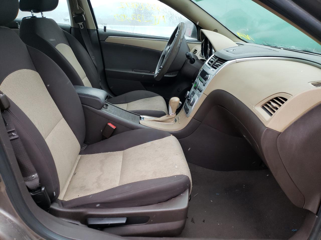 Photo 5 from auction – 2012 CHEVROLET MALIBU LS with VIN 1G1ZB5E07CF176836