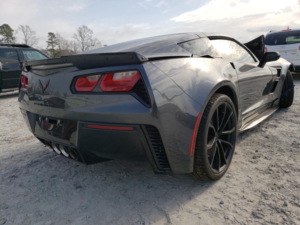 Photo 4 from auction – 2017 CHEVROLET CORVETTE G with VIN 1G1YV2D76H5115880