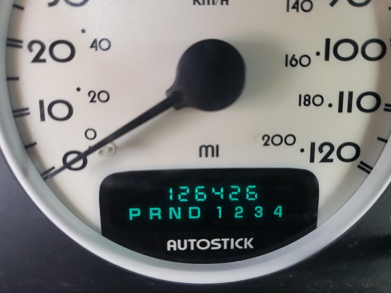 Photo 8 from auction – 2000 CHRYSLER SEBRING JX with VIN 3C3EL55H5YT208919