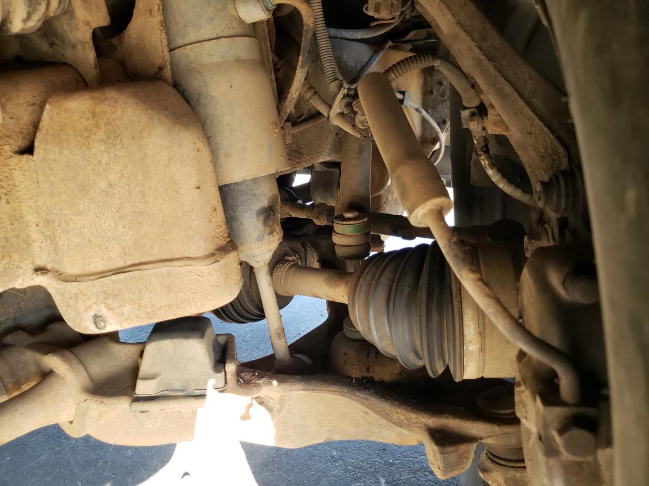 Photo 9 from auction – 2000 FORD EXPEDITION with VIN 1FMPU18L2YLA77160