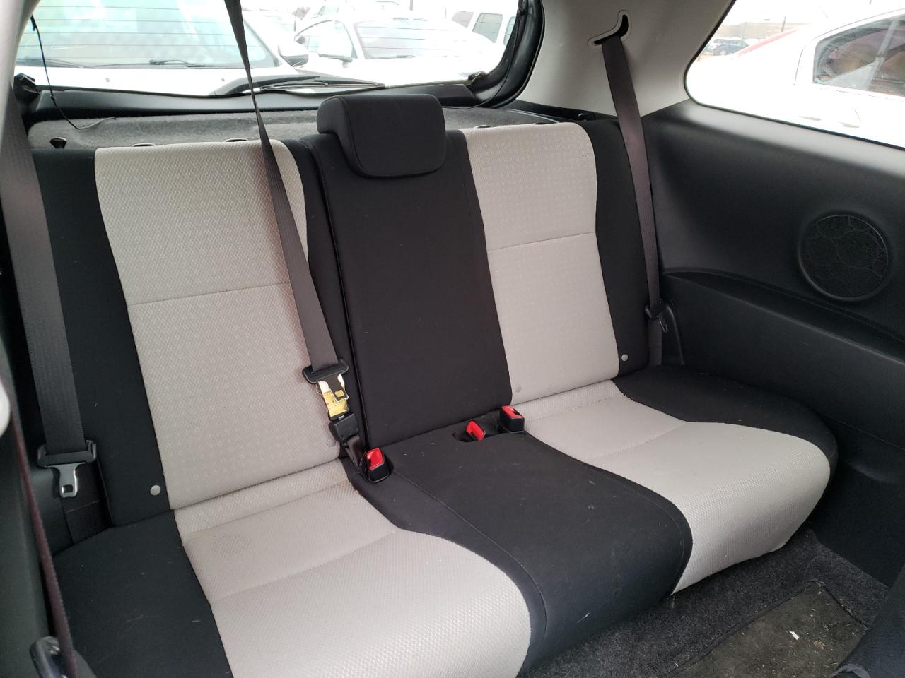 Photo 6 from auction – 2012 TOYOTA YARIS with VIN JTDJTUD33CD542195