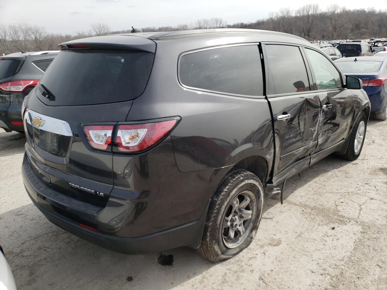 Photo 4 from auction – 2014 CHEVROLET TRAVERSE L with VIN 1GNKRFED8EJ224171