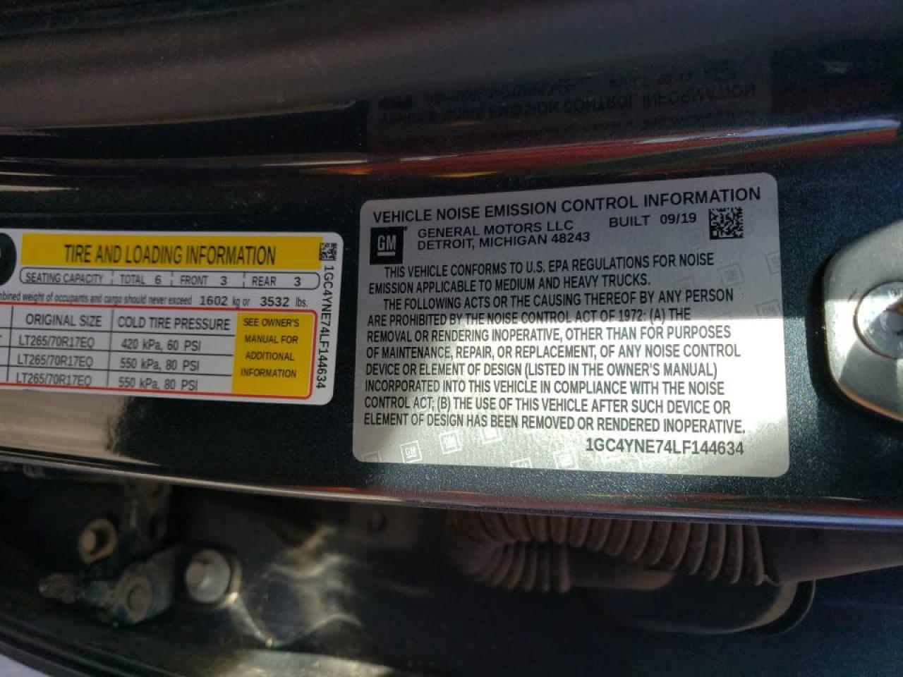 Photo 10 from auction – 2020 CHEVROLET SILVERADO with VIN 1GC4YNE74LF144634
