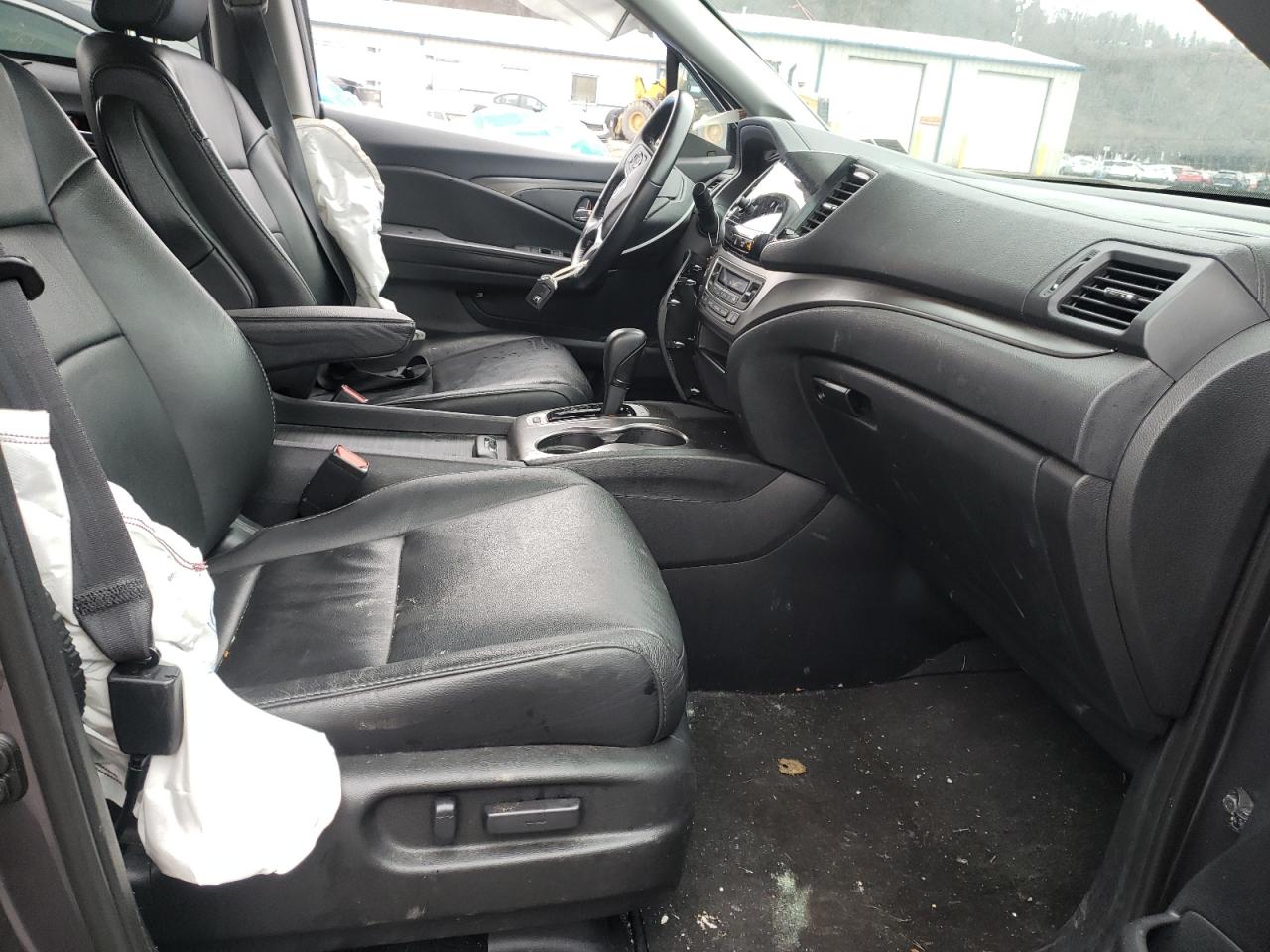 Photo 5 from auction – 2019 HONDA PILOT EXL with VIN 5FNYF6H57KB016110