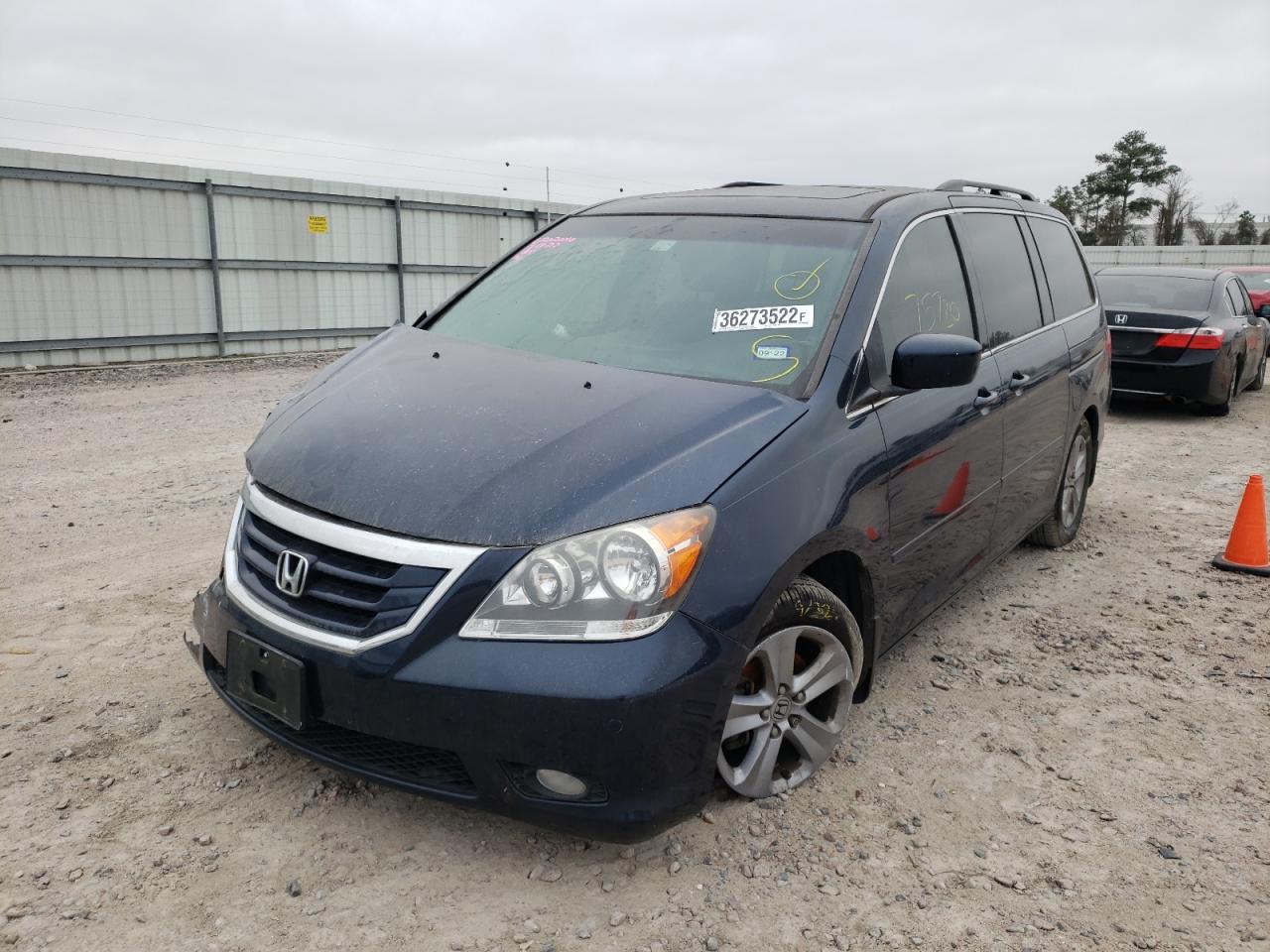 Photo 2 from auction – 2010 HONDA ODYSSEY TO with VIN 5FNRL3H91AB105751
