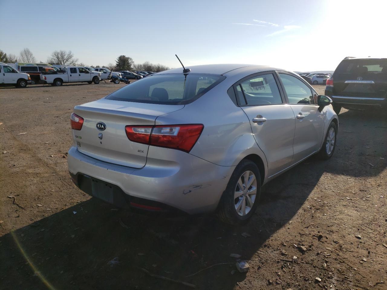 Photo 4 from auction – 2013 KIA RIO EX with VIN KNADN4A39D6117210