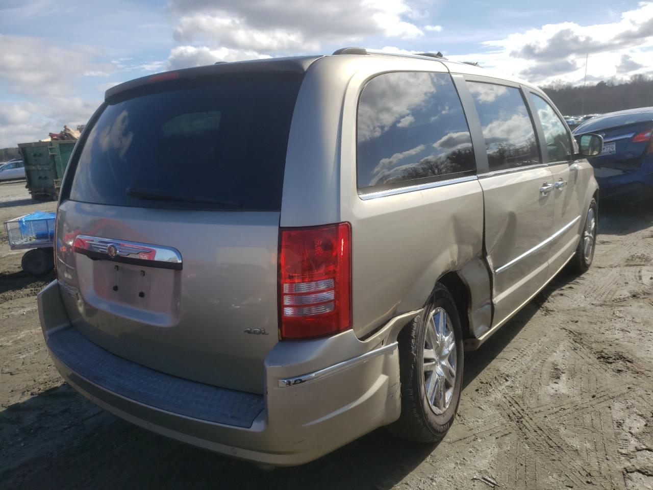 Photo 4 from auction – 2008 CHRYSLER TOWN & COU with VIN 2A8HR64X68R148506